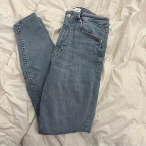 Zara high waisted light blue skinny Jean size 8